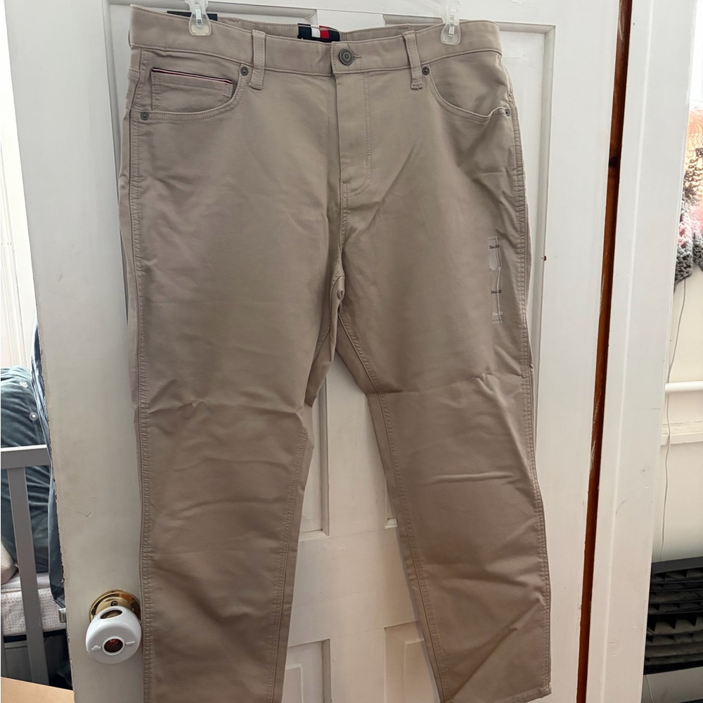 Men’s Khaki Dress Pants